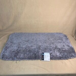 Mainstays Performance Bath Rug Gray 23 x 39 Inch Stain Skid Fade Resistant NWT